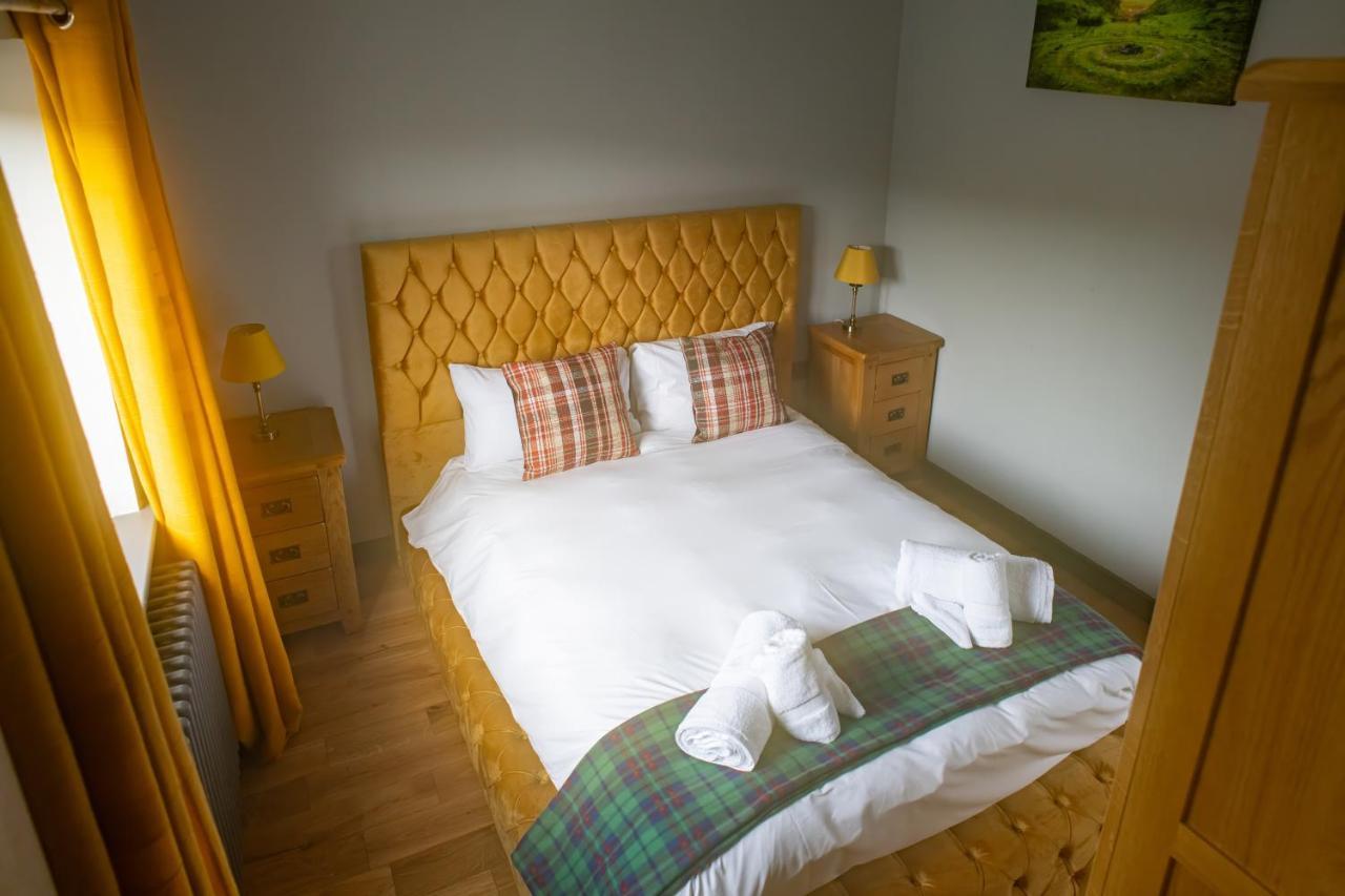 Luxury 4 Bedroom Cottage With Stunning Views Near Fairy Pools! Carbost  Exterior foto