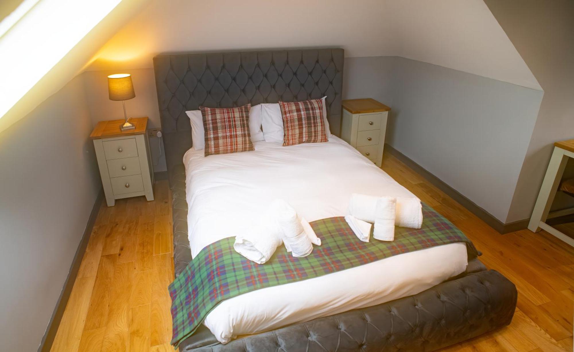 Luxury 4 Bedroom Cottage With Stunning Views Near Fairy Pools! Carbost  Exterior foto